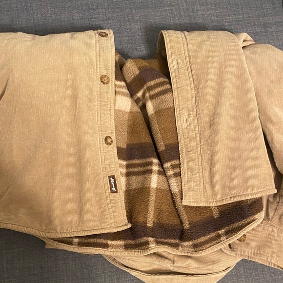 Levi's Men’s Tan Corduroy Jacket with Plaid Lining - Picture 3 of 4